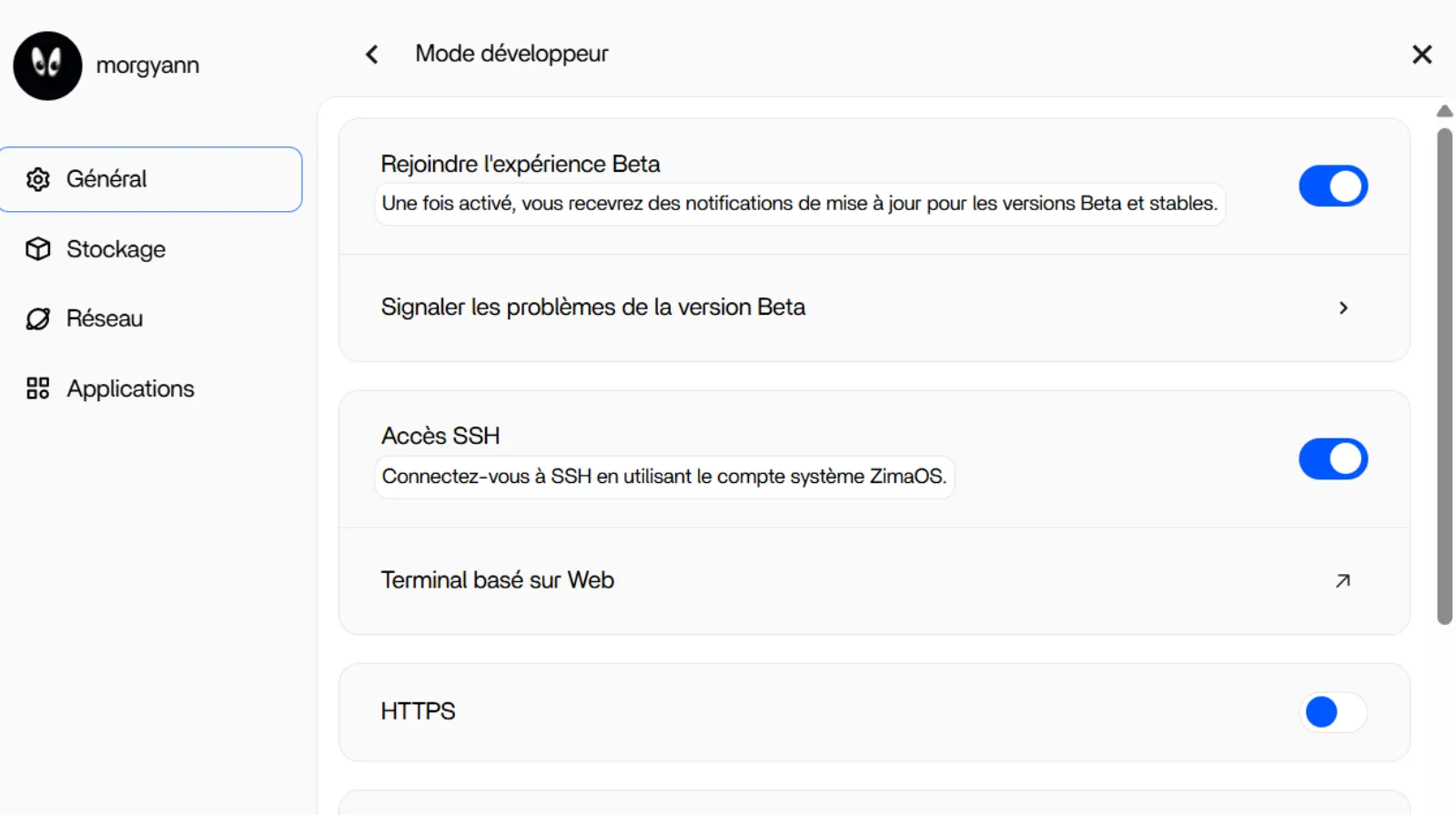 Activer les notifications des versions beta de ZimaOS